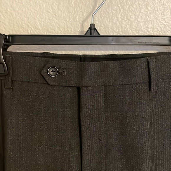 Kenneth Cole Awearness Suit and Pants - Picture 5 of 14